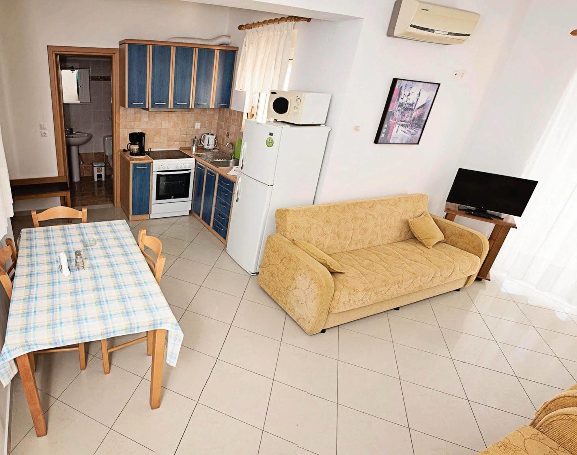 Nephele Apartments ฟาลิรากี ภายนอก รูปภาพ