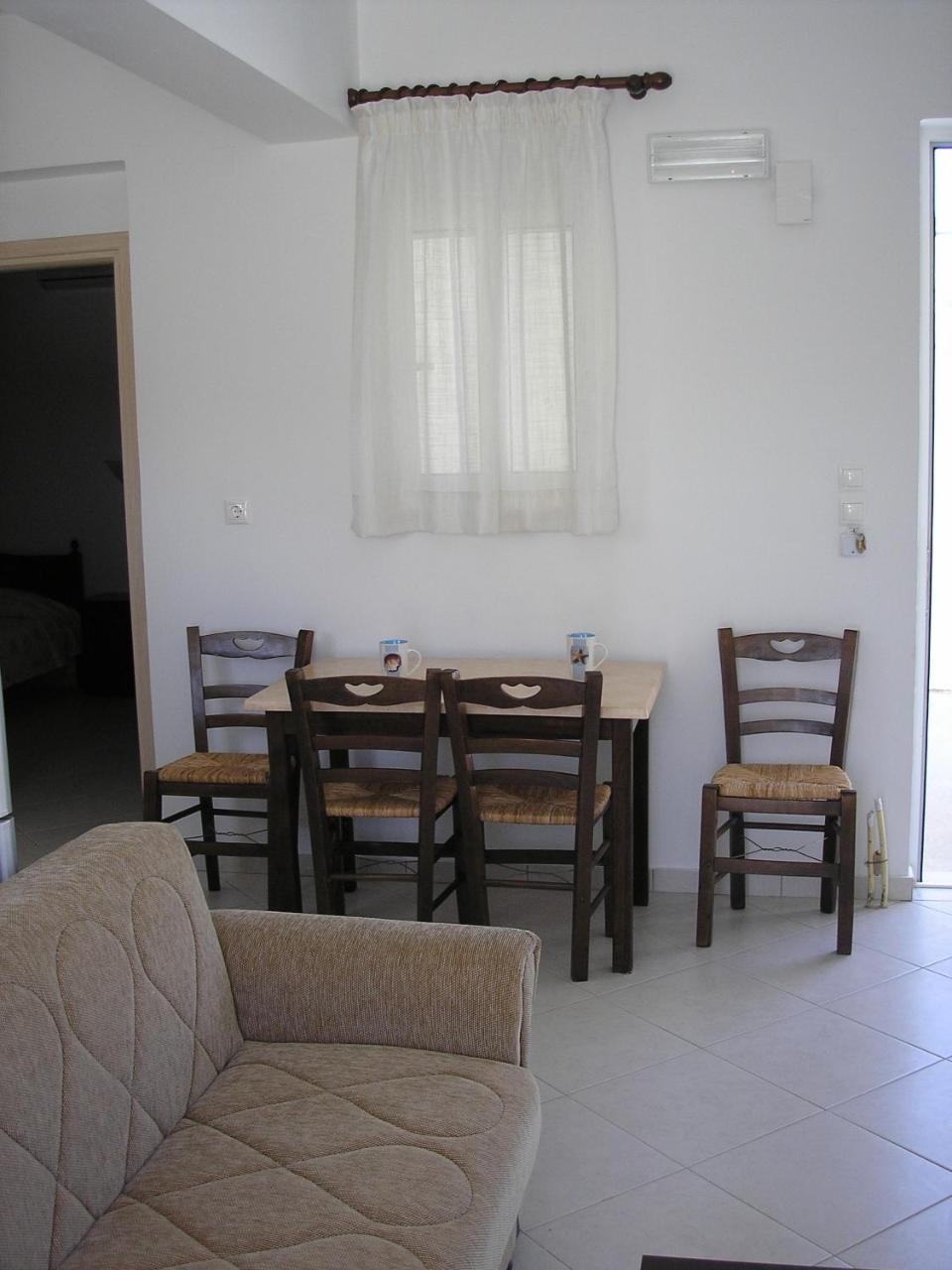 Nephele Apartments ฟาลิรากี ภายนอก รูปภาพ